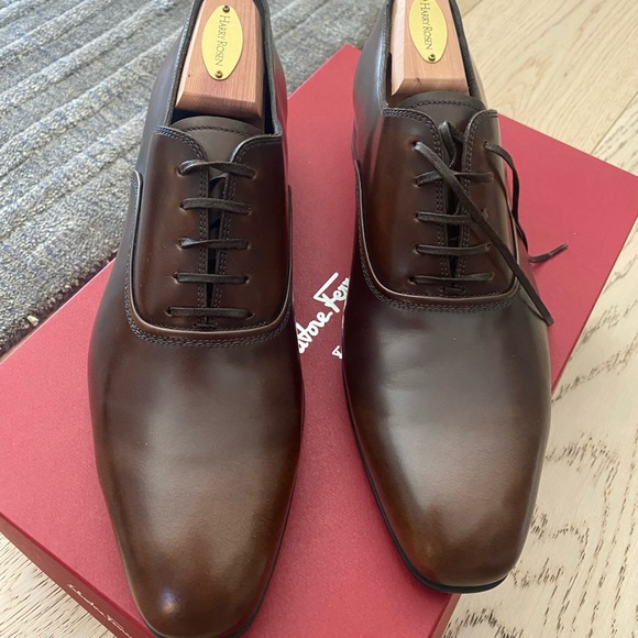 Authentic Salvatore Ferragamo -Leather Dunn Oxford Never Been Worn!! - Picture 2 of 11